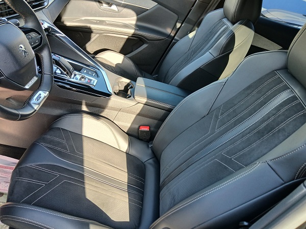 PEUGEOT 3008 1.5 BlueHDI 130 CV S&S EAT8 GT
