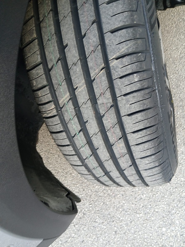 PEUGEOT 3008 BlueHDI 130 EAT8 S&S Allure Pack