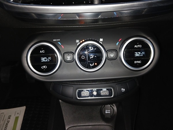 FIAT 500X 1.3 MJT 95 CV S&S CITY CROSS