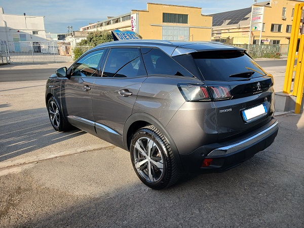 PEUGEOT 3008 1.5 BlueHDI 130CV EAT8 ALLURE PACK S&S