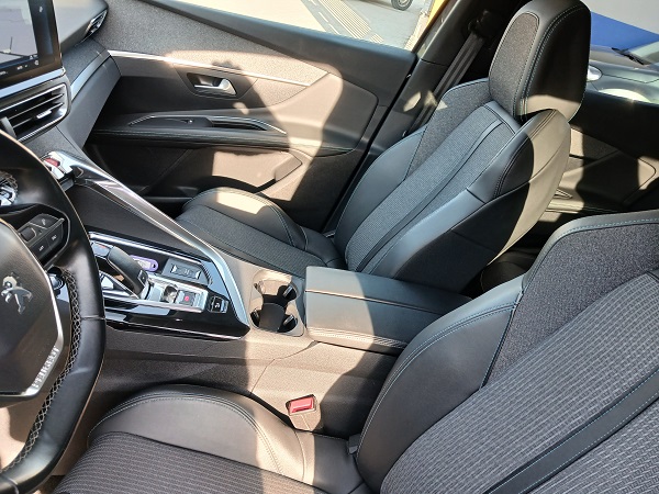 PEUGEOT 3008 1.5 BlueHDI 130CV EAT8 ALLURE PACK S&S