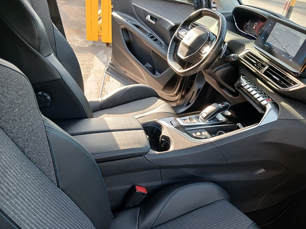 PEUGEOT 3008 1.5 BlueHDI 130CV EAT8 ALLURE PACK S&S