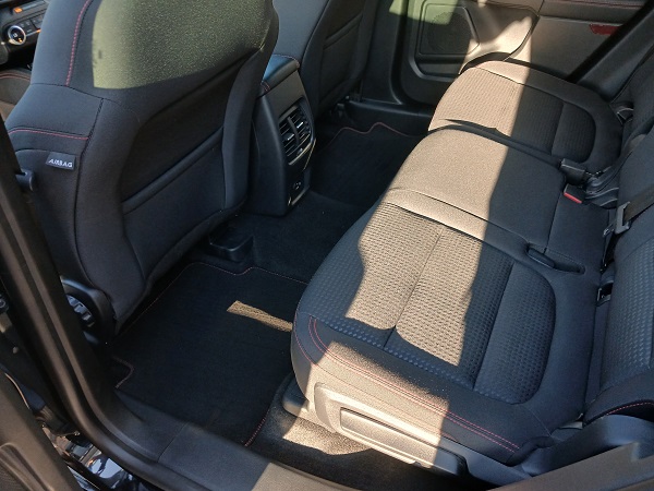 FORD KUGA 1.5 Eco BLUE 120 CV ST LINE AUTOMATICO