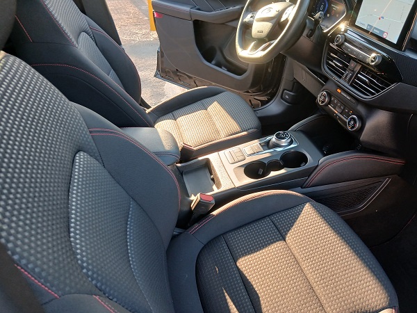 FORD KUGA 1.5 Eco BLUE 120 CV ST LINE AUTOMATICO