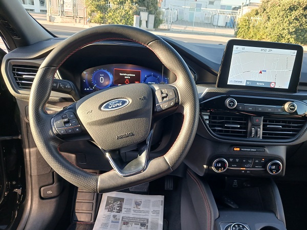 FORD KUGA 1.5 Eco BLUE 120 CV ST LINE AUTOMATICO