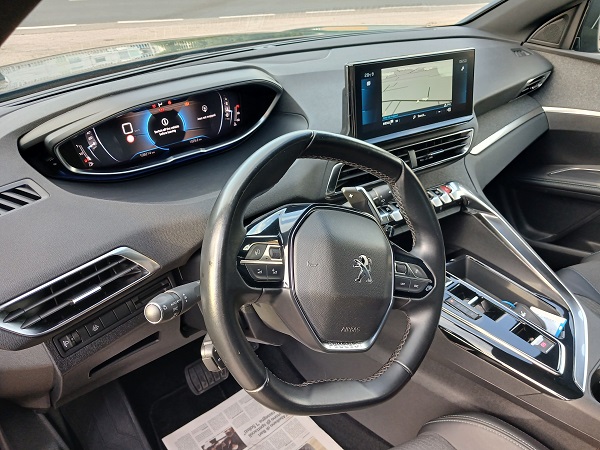 PEUGEOT 3008 1.5 BlueHDI 130 CV S&S EAT8 ALLURE PACK
