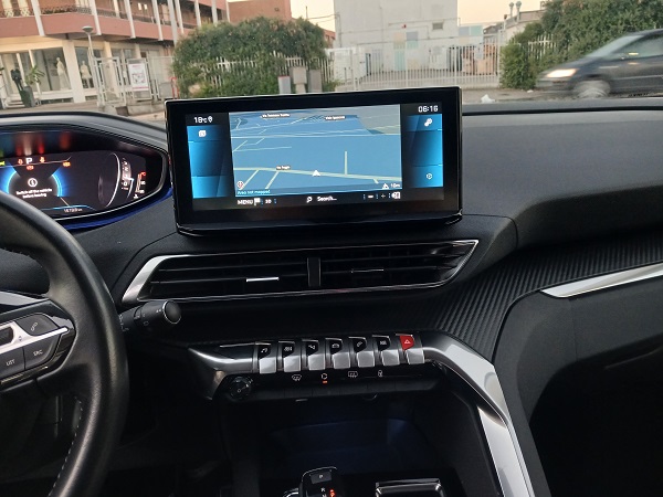 PEUGEOT 3008 1.5 BlueHDI 130 CV S&S EAT8 ALLURE PACK