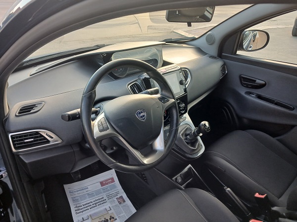 LANCIA YPSILON 1.0 FireFly 70 CV S&S GOLD HYBRID