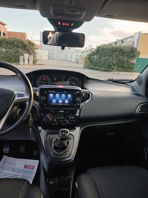 LANCIA YPSILON 1.0 FireFly 70 CV S&S GOLD HYBRID